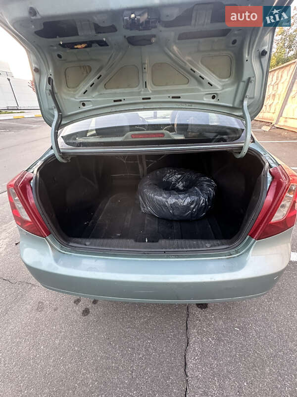 Седан Chevrolet Lacetti 2005 в Бучі