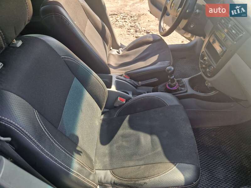 Седан Chevrolet Lacetti 2008 в Макарові