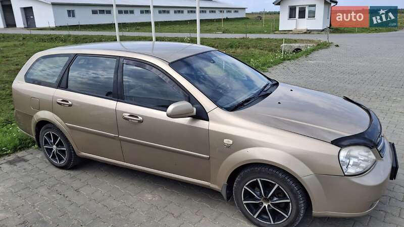 Універсал Chevrolet Lacetti 2005 в Меденичах