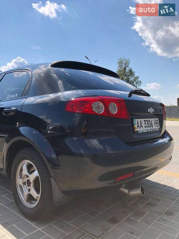 Хетчбек Chevrolet Lacetti 2008 в Обухові