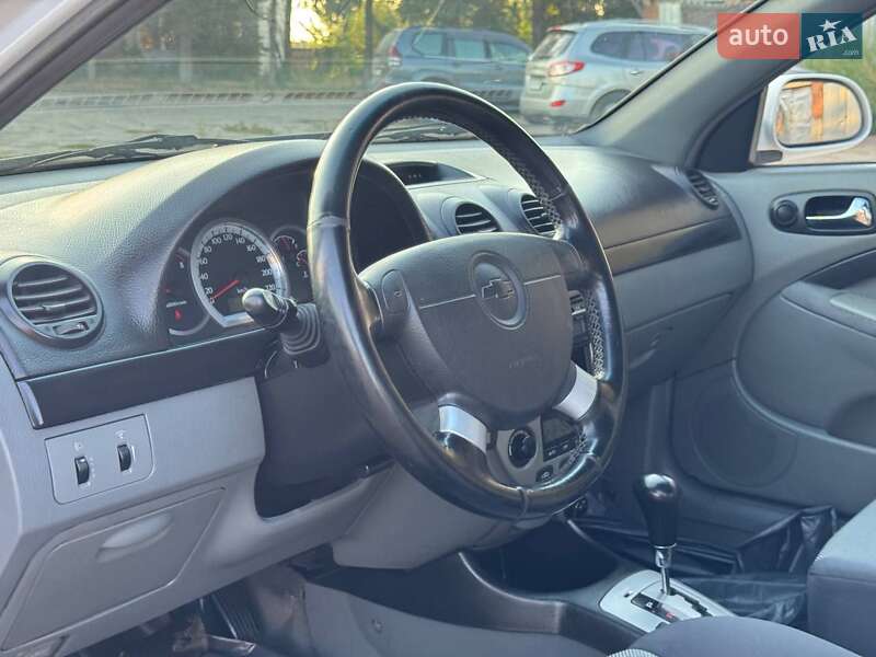 Хэтчбек Chevrolet Lacetti 2009 в Ахтырке