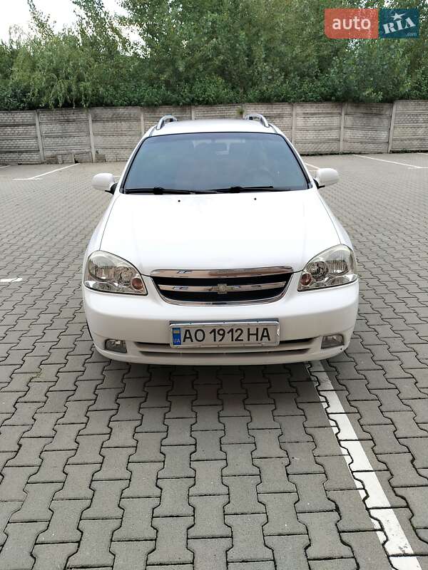 Универсал Chevrolet Lacetti 2004 в Ужгороде фото 17 Универсал Chevrolet Lacetti 2004 в Ужгороде