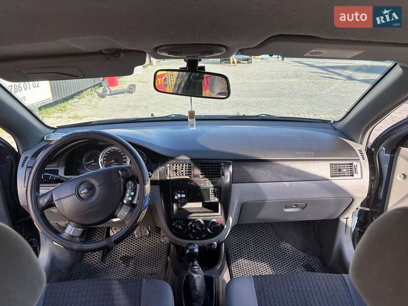 Седан Chevrolet Lacetti 2008 в Шепетівці