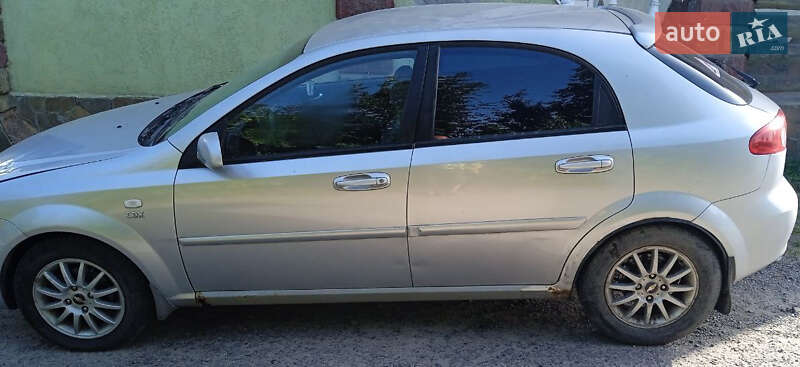 Chevrolet Lacetti 2005