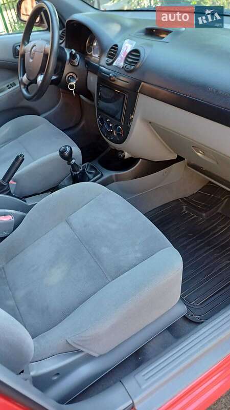 Хетчбек Chevrolet Lacetti 2006 в Хмельницькому фото 7 Хетчбек Chevrolet Lacetti 2006 в Хмельницькому