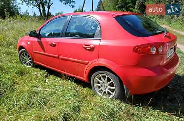 Хэтчбек Chevrolet Lacetti 2006 в  фото 19 Хэтчбек Chevrolet Lacetti 2006 в