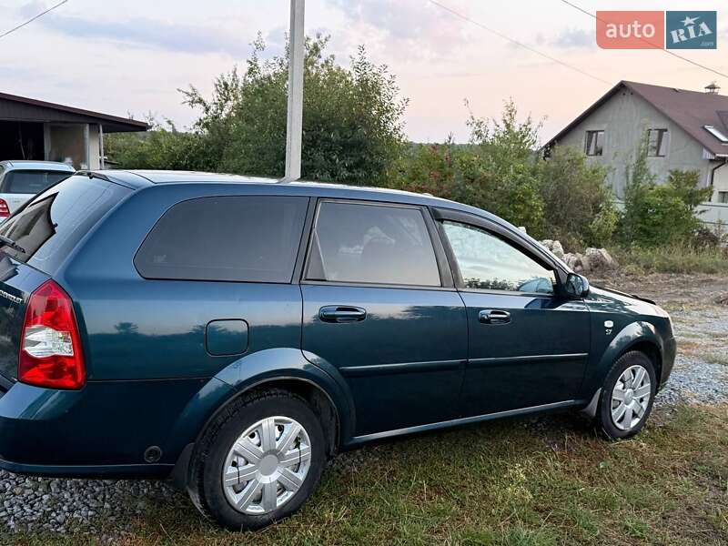 Универсал Chevrolet Lacetti 2008 в Новой Ушице