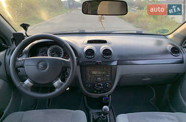 Хэтчбек Chevrolet Lacetti 2007 в 