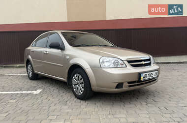 Седан Chevrolet Lacetti 2008 в Львове