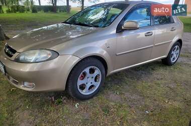 Хэтчбек Chevrolet Lacetti 2005 в Нежине
