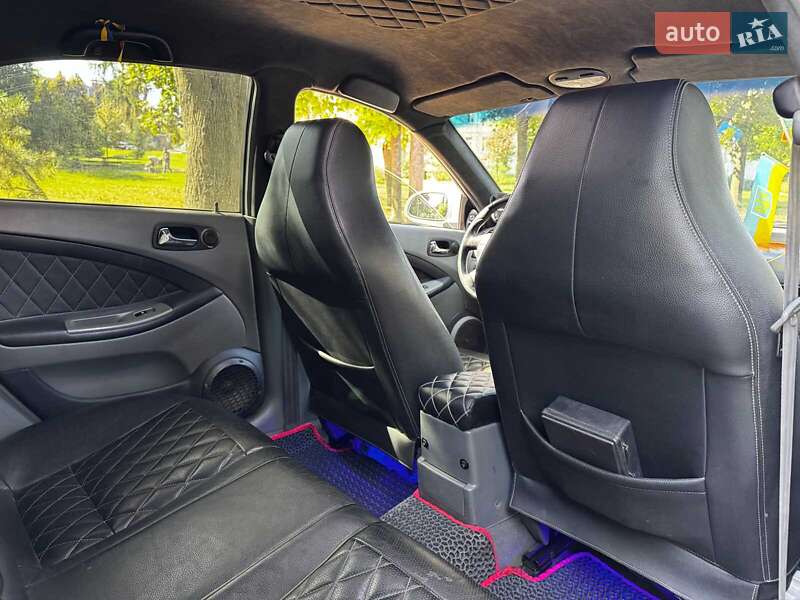 Хэтчбек Chevrolet Lacetti 2008 в Киеве фото 25 Хэтчбек Chevrolet Lacetti 2008 в Киеве