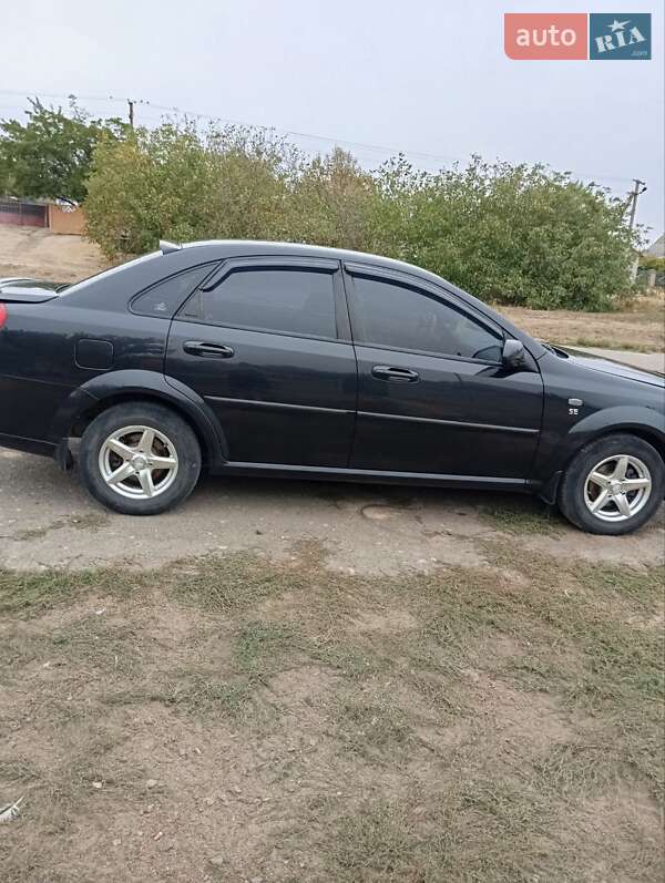 Chevrolet Lacetti 2012