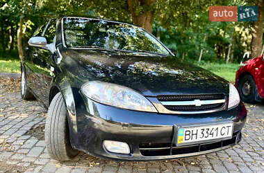 Хэтчбек Chevrolet Lacetti 2010 в Львове