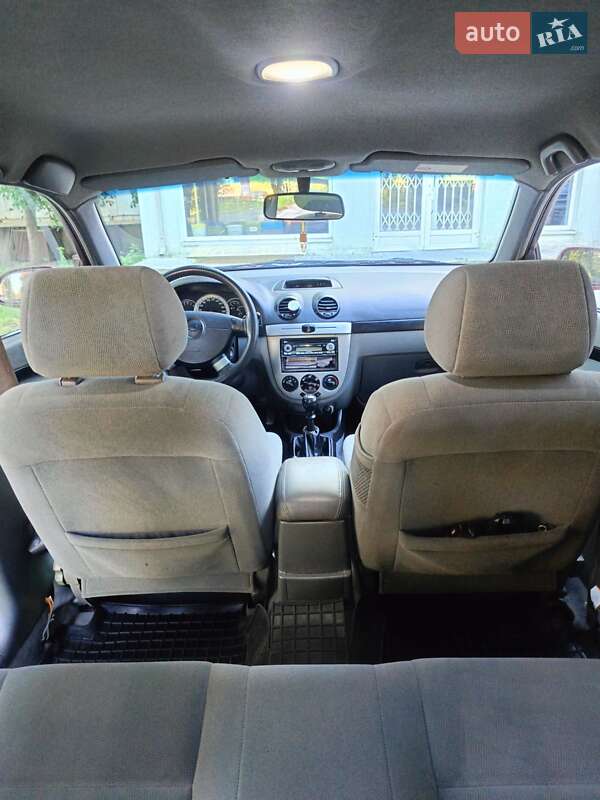 Універсал Chevrolet Lacetti 2005 в Луцьку
