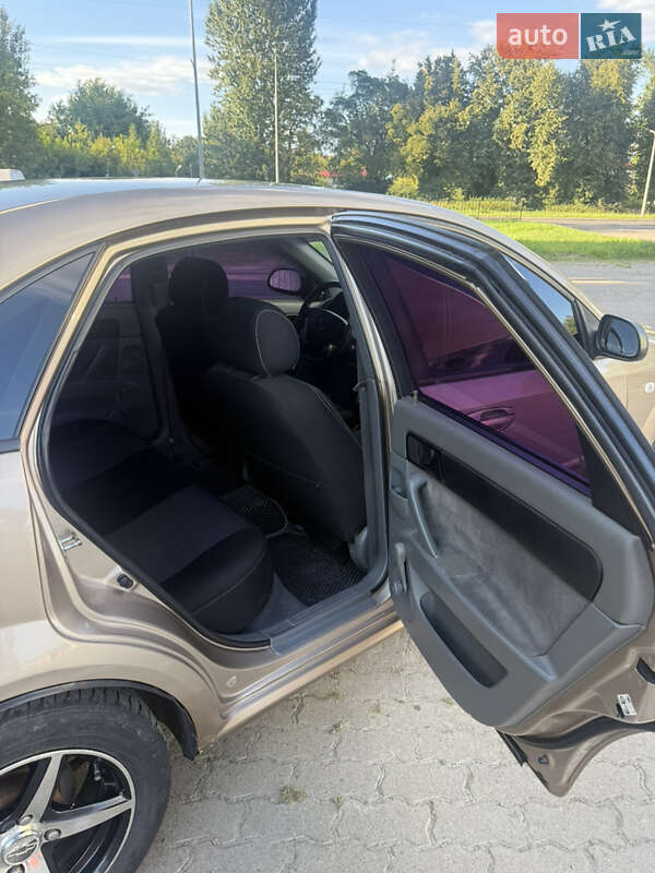 Седан Chevrolet Lacetti 2007 в Львові фото 8 Седан Chevrolet Lacetti 2007 в Львові