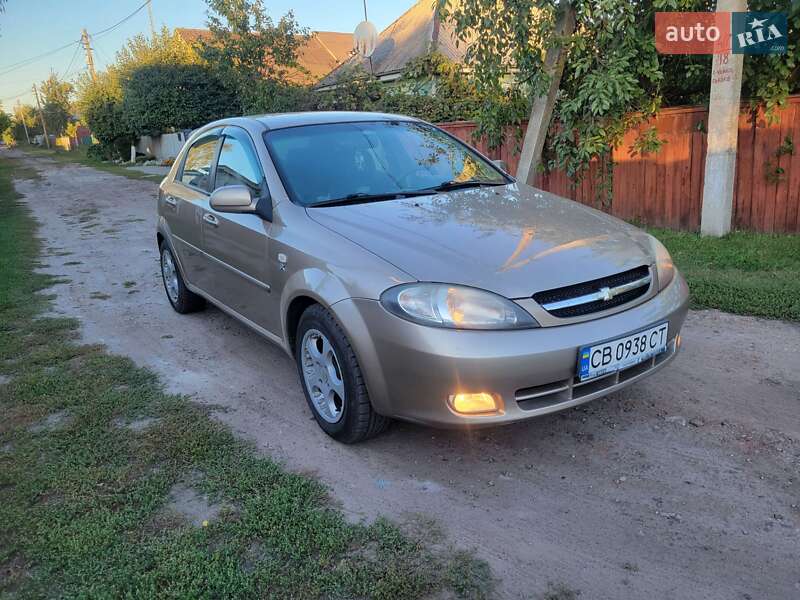 Хэтчбек Chevrolet Lacetti 2005 в Нежине