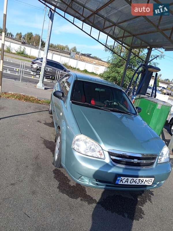 Седан Chevrolet Lacetti 2005 в Києві