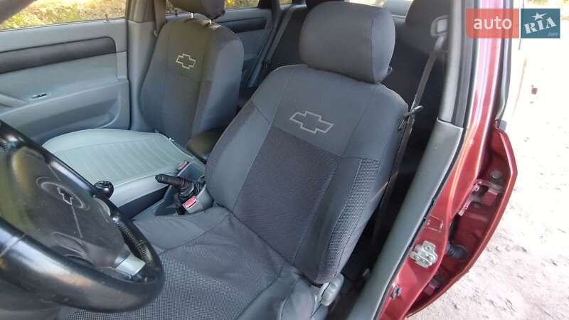 Седан Chevrolet Lacetti 2004 в Ніжині