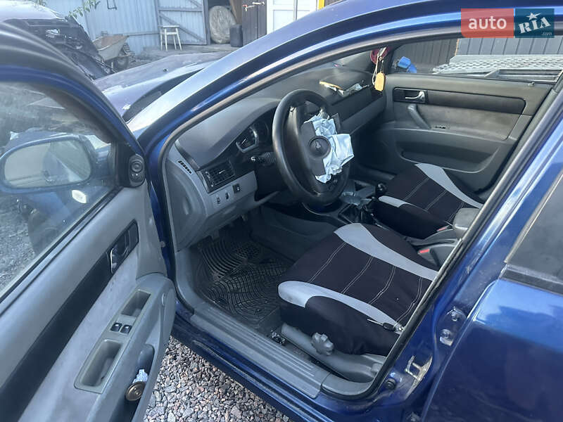 Седан Chevrolet Lacetti 2008 в Києві фото 10 Седан Chevrolet Lacetti 2008 в Києві