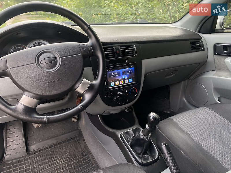 Седан Chevrolet Lacetti 2012 в Березане