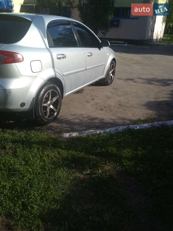 Хэтчбек Chevrolet Lacetti 2005 в Черкассах