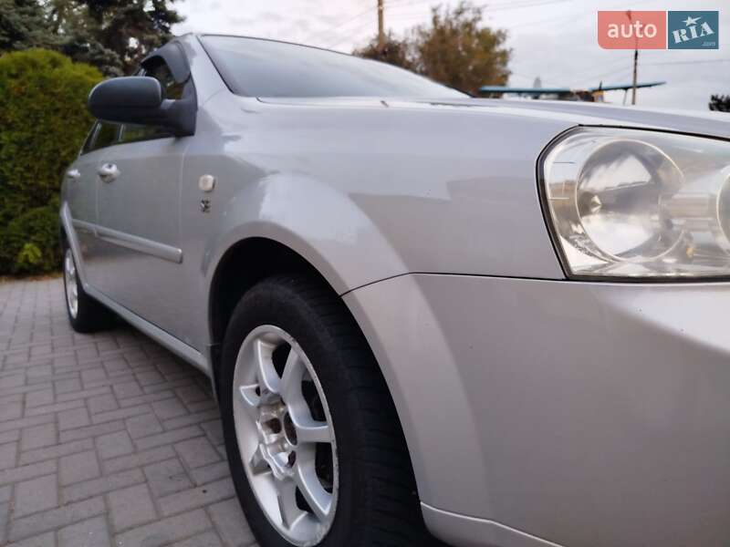 Седан Chevrolet Lacetti 2005 в Запорожье фото 14 Седан Chevrolet Lacetti 2005 в Запорожье