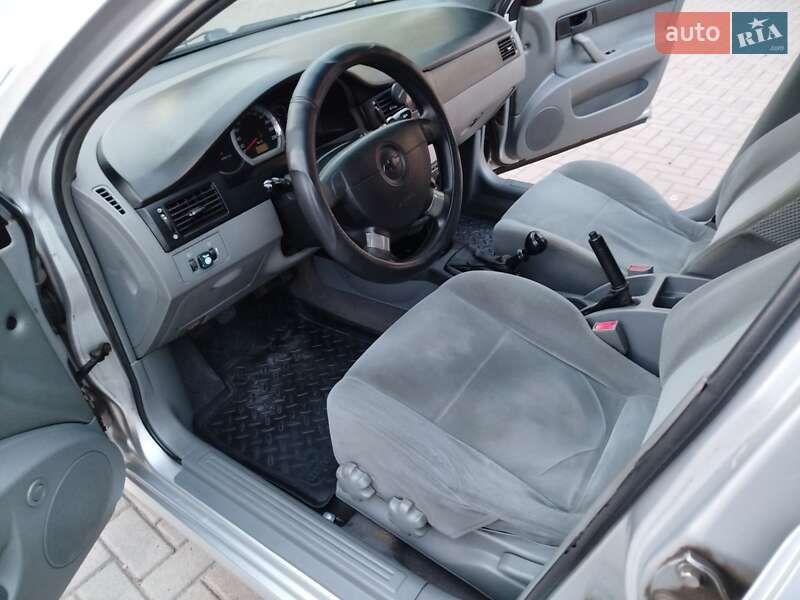 Седан Chevrolet Lacetti 2005 в Запорожье фото 21 Седан Chevrolet Lacetti 2005 в Запорожье