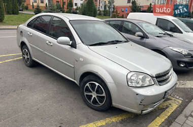 Седан Chevrolet Lacetti 2004 в Ровно