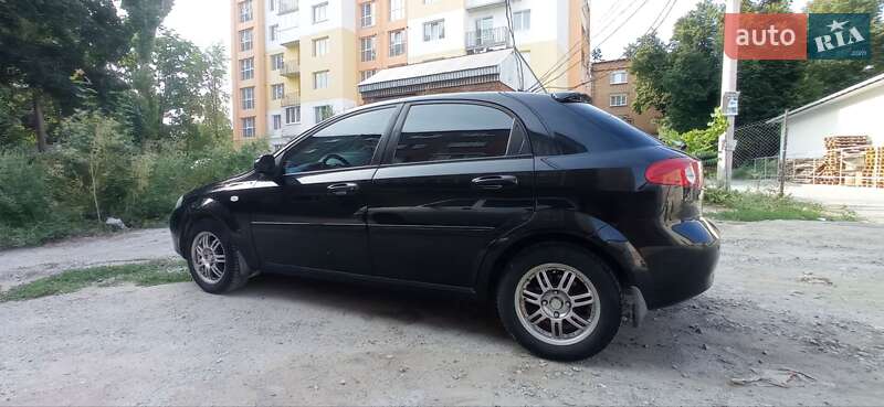 Chevrolet Lacetti 2005