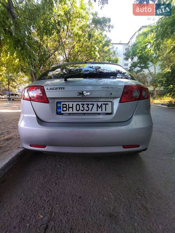 Хэтчбек Chevrolet Lacetti 2005 в Белгороде-Днестровском фото 8 Хэтчбек Chevrolet Lacetti 2005 в Белгороде-Днестровском