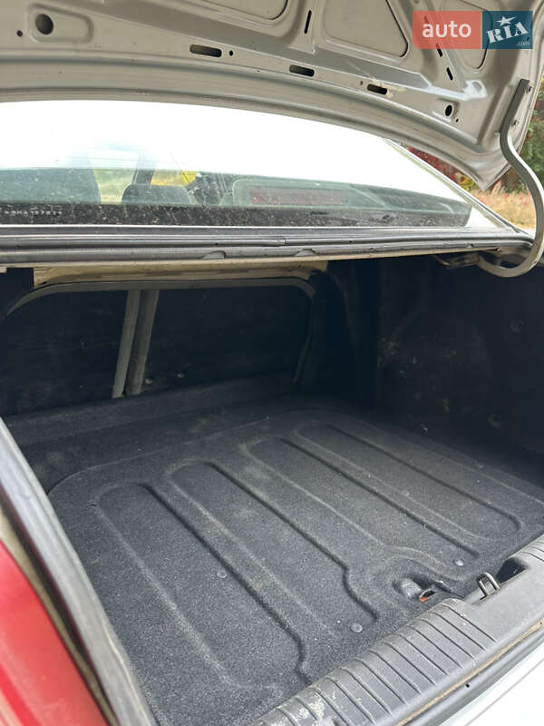 Седан Chevrolet Lacetti 2006 в Днепре