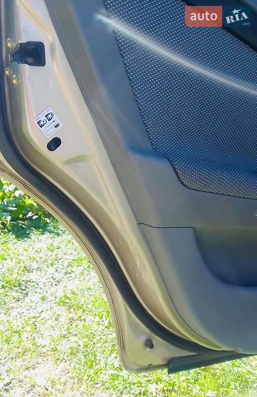 Универсал Chevrolet Lacetti 2006 в Ромнах фото 9 Универсал Chevrolet Lacetti 2006 в Ромнах