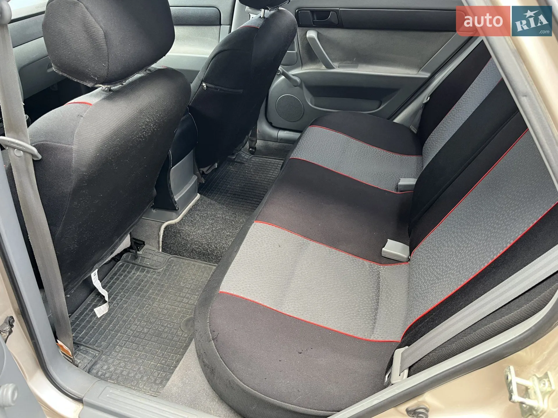 2010 Chevrolet Lacetti - мініатюра 3