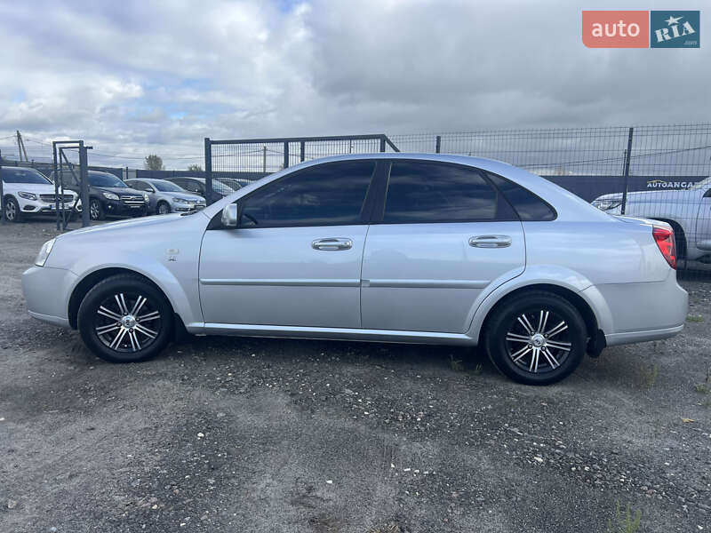 Седан Chevrolet Lacetti 2012 в Києві