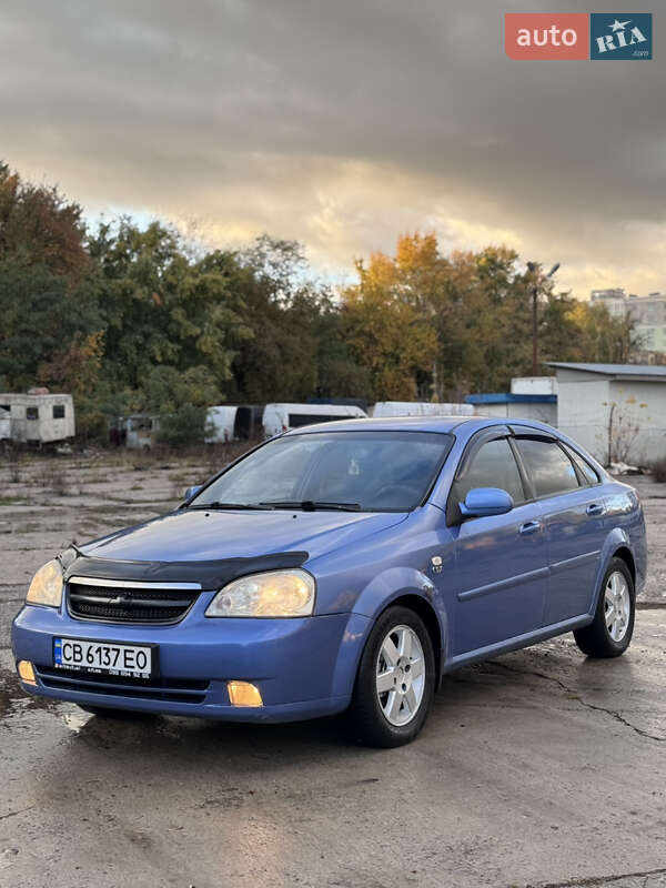 Седан Chevrolet Lacetti 2005 в Чернігові