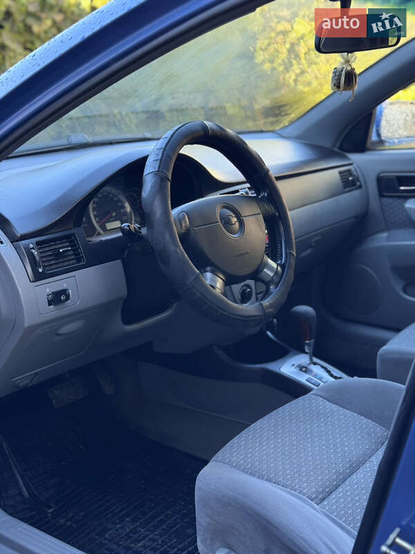Седан Chevrolet Lacetti 2005 в Чернігові