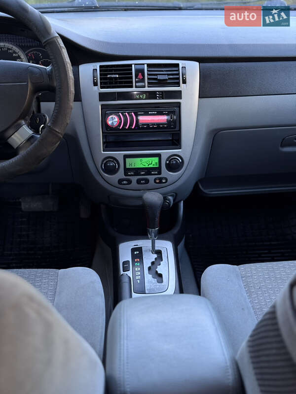 Седан Chevrolet Lacetti 2005 в Чернігові