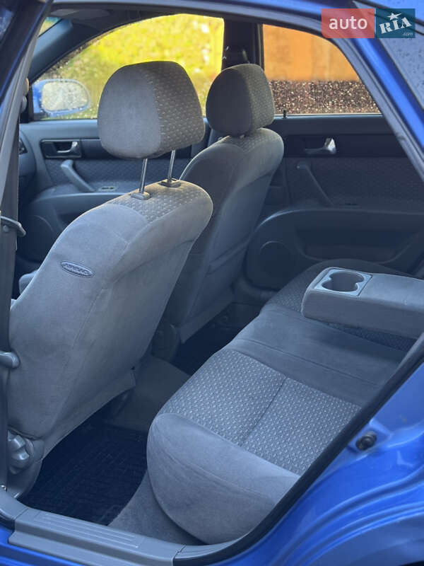 Седан Chevrolet Lacetti 2005 в Чернігові