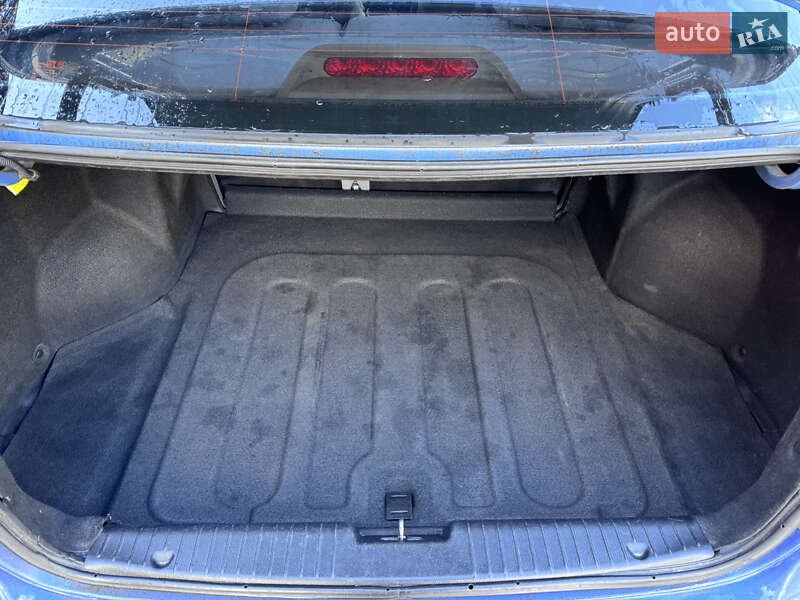 Седан Chevrolet Lacetti 2005 в Чернігові