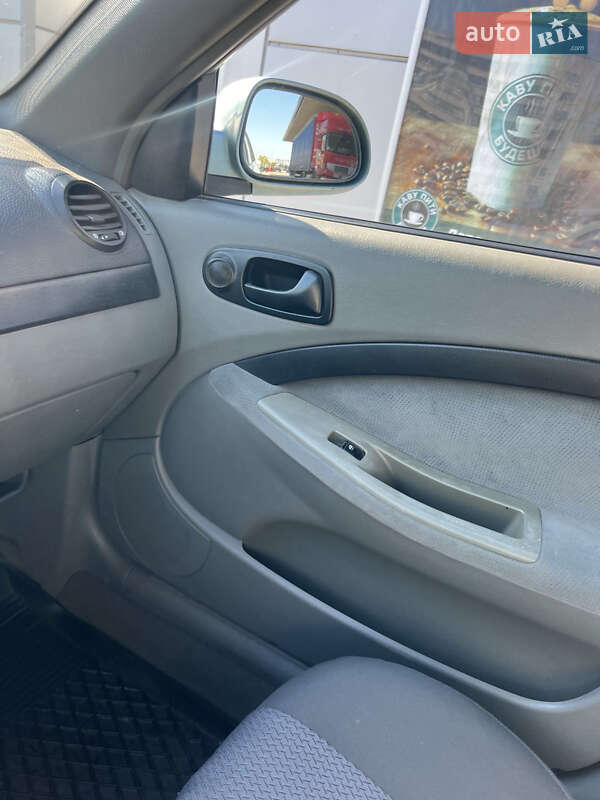 Універсал Chevrolet Lacetti 2005 в Запоріжжі