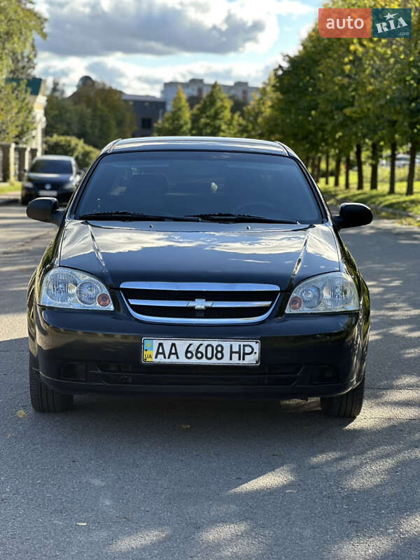 Седан Chevrolet Lacetti 2008 в Умани