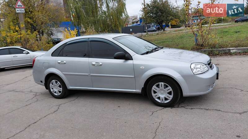 Седан Chevrolet Lacetti 2006 в Харькове