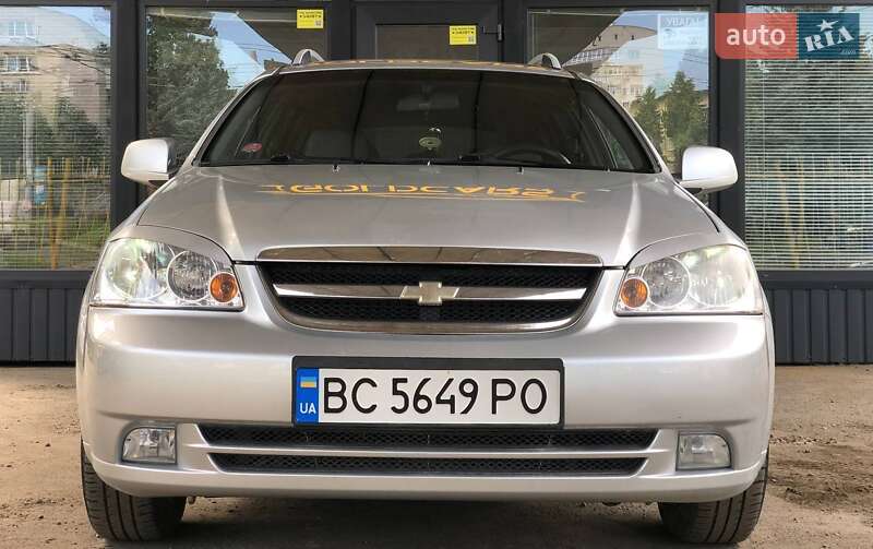 Універсал Chevrolet Lacetti 2010 в Львові