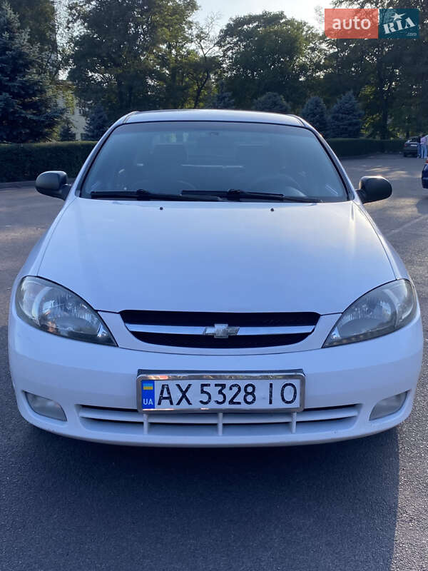 Хетчбек Chevrolet Lacetti 2005 в Кам'янському фото 6 Хетчбек Chevrolet Lacetti 2005 в Кам'янському
