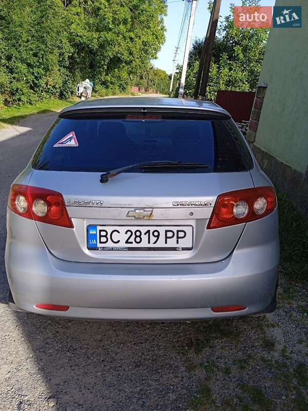 Хетчбек Chevrolet Lacetti 2005 в Львові фото 2 Хетчбек Chevrolet Lacetti 2005 в Львові