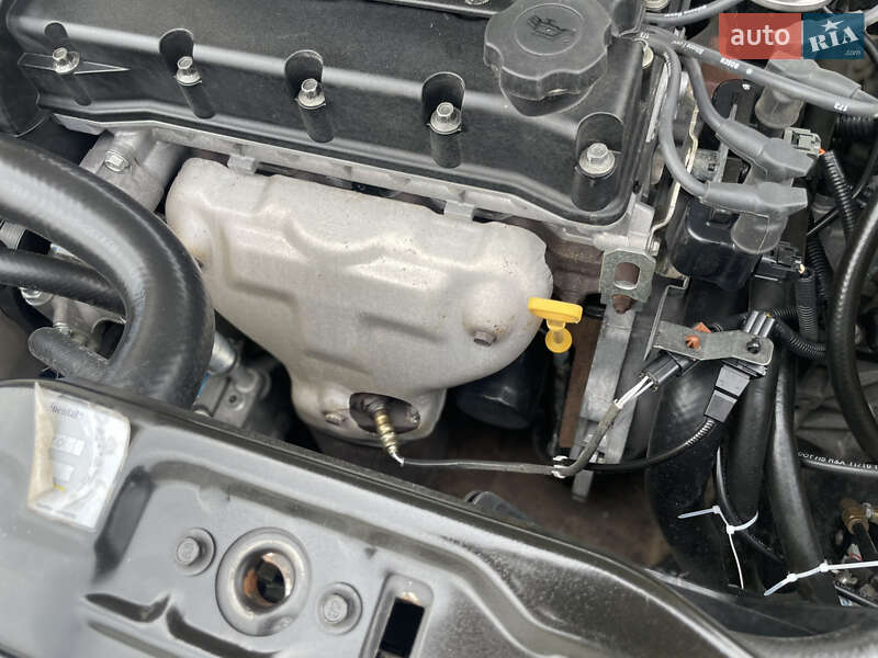 Седан Chevrolet Lacetti 2010 в Хмельницькому