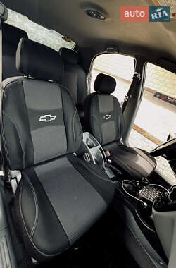Хэтчбек Chevrolet Lacetti 2005 в  фото 8 Хэтчбек Chevrolet Lacetti 2005 в