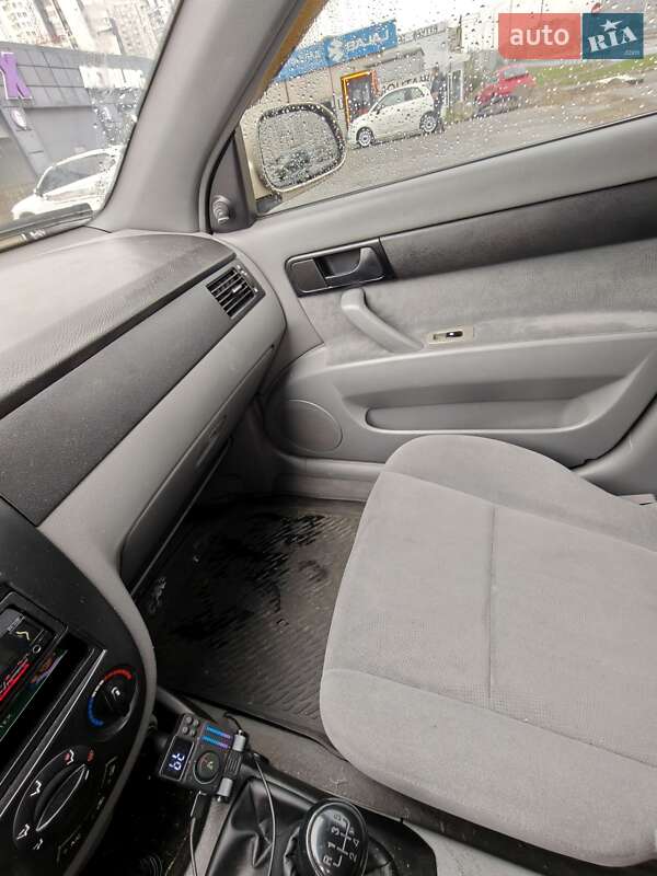 Седан Chevrolet Lacetti 2005 в Києві