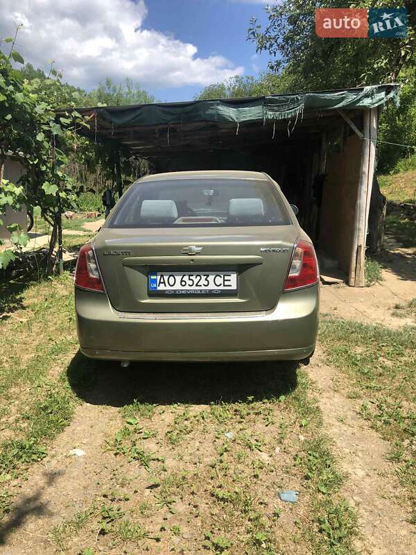 Седан Chevrolet Lacetti 2005 в Ужгороде фото 2 Седан Chevrolet Lacetti 2005 в Ужгороде