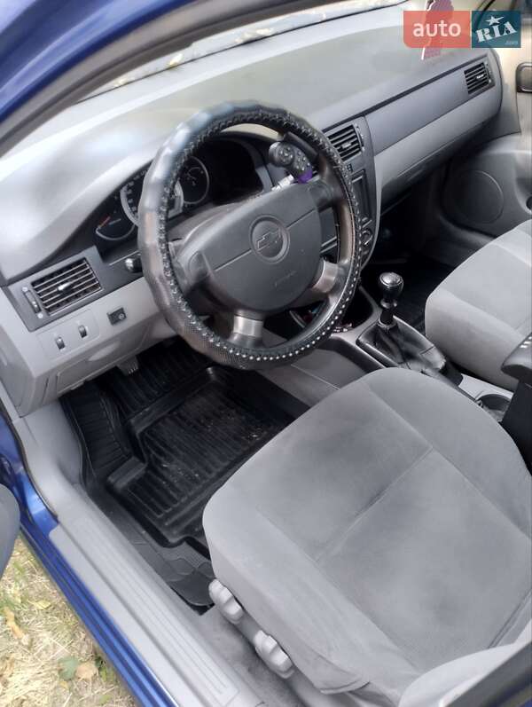 Седан Chevrolet Lacetti 2006 в Запорожье фото 4 Седан Chevrolet Lacetti 2006 в Запорожье